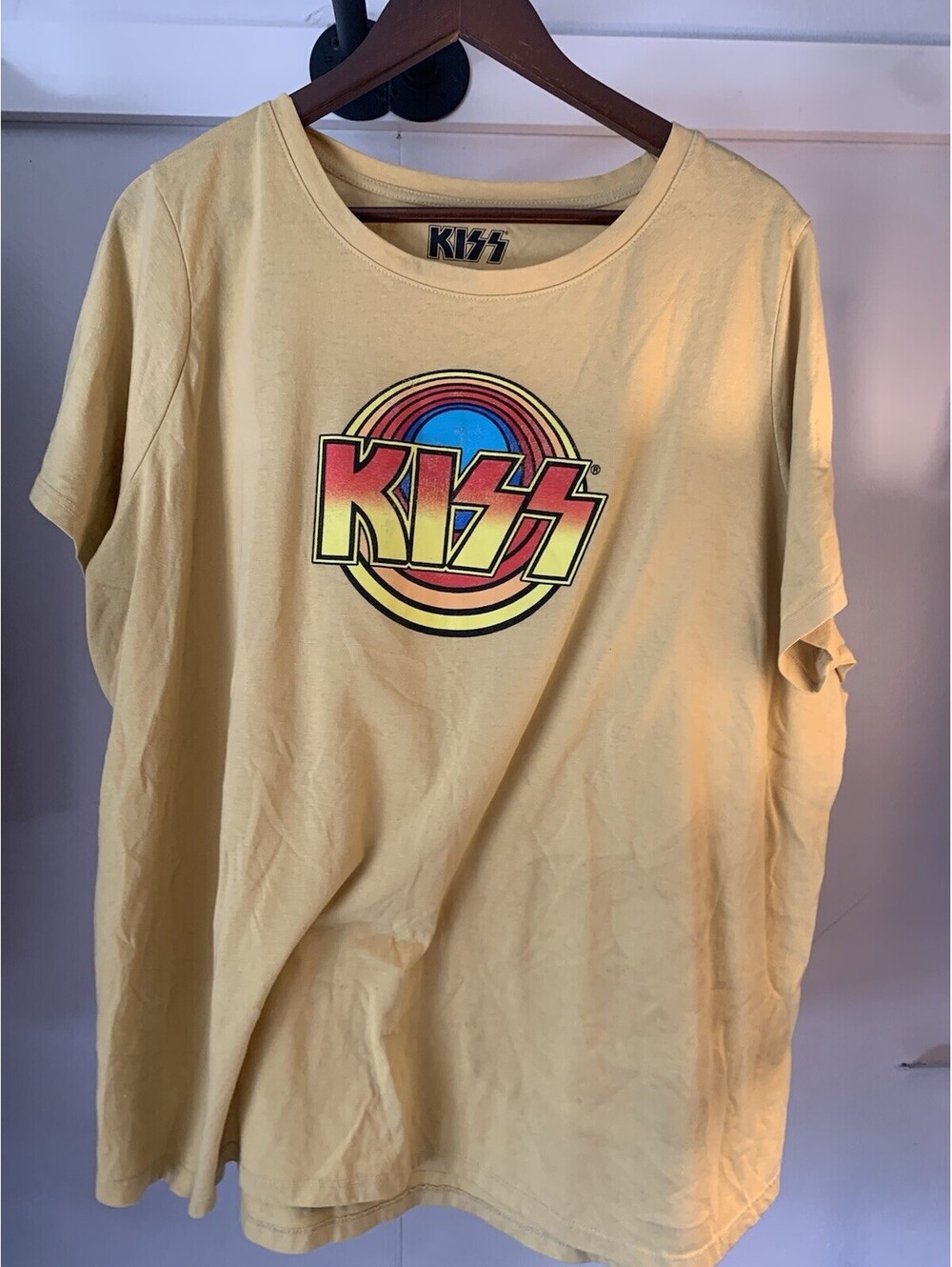 Kiss Womens Tee Yellow 2X